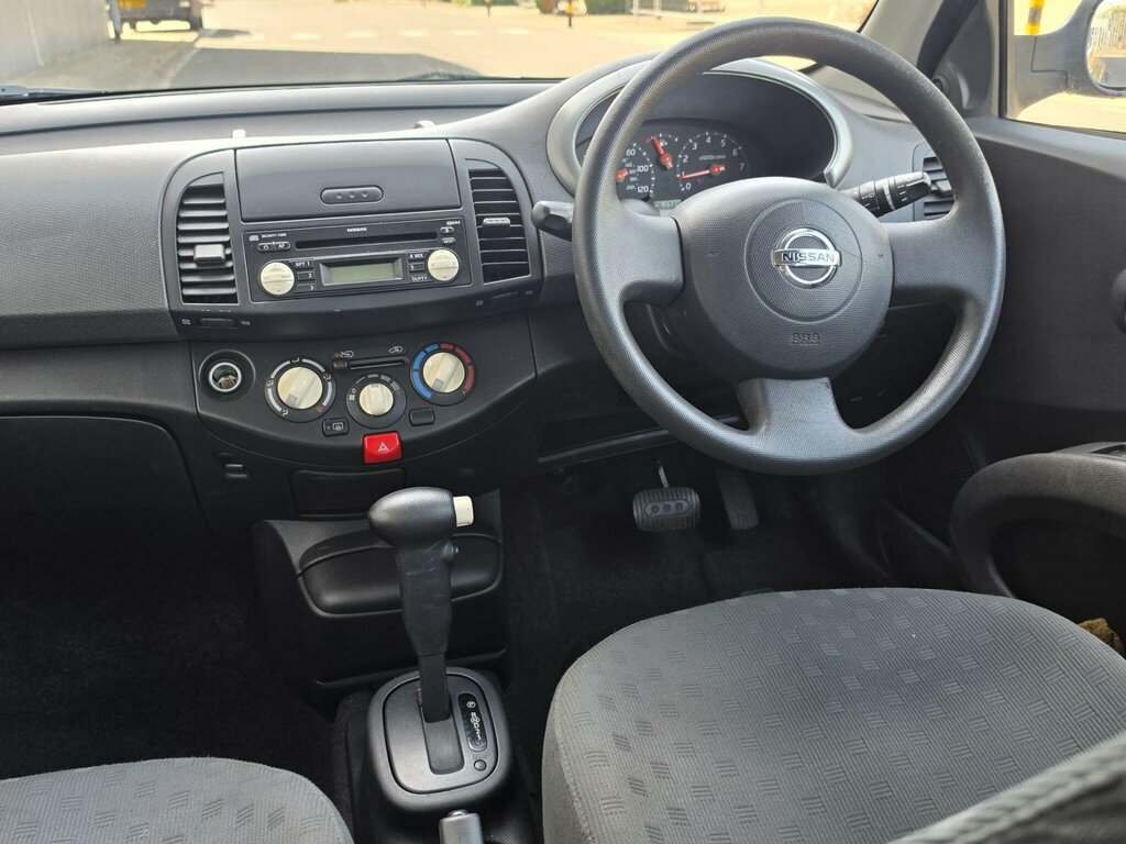 Nissan Micra Hatchback Se 2004 Gold #13