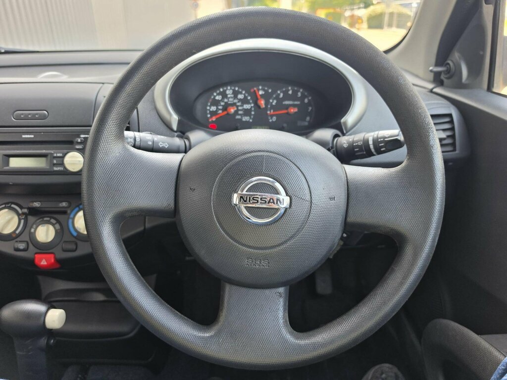 Nissan Micra Hatchback Se 2004 Gold #15