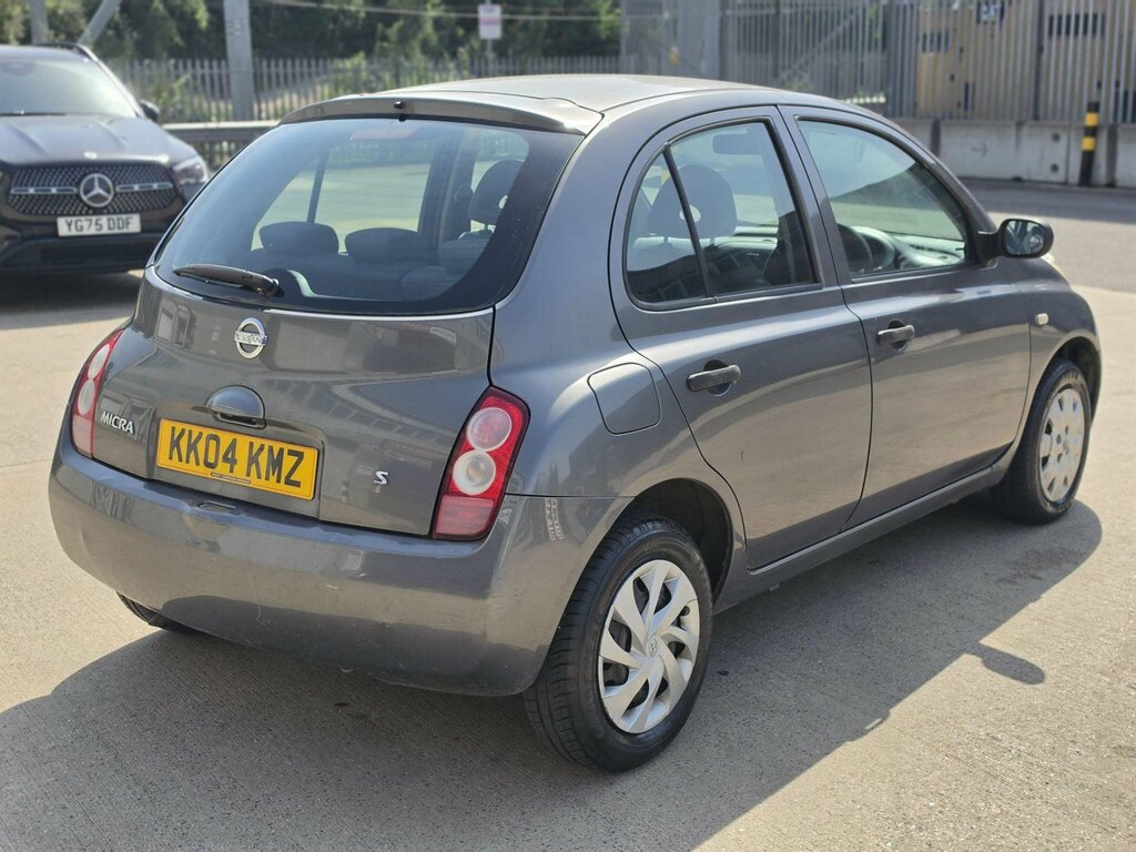 Nissan Micra 1.2 16V S Grey #4