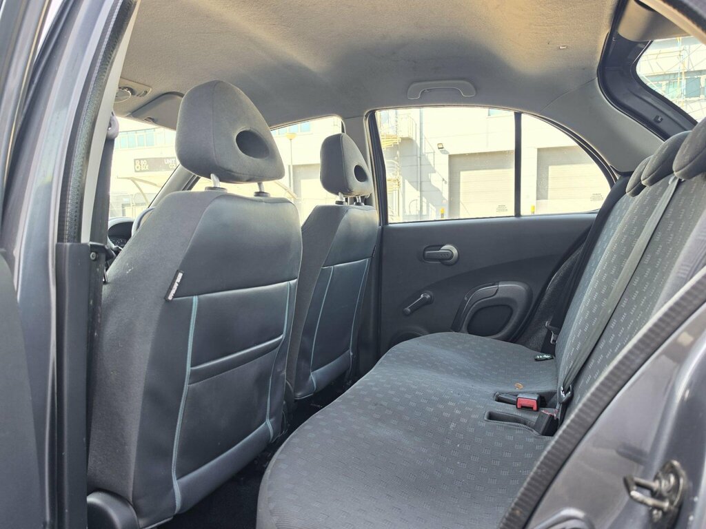 Nissan Micra Hatchback Se 2004 Gold #18