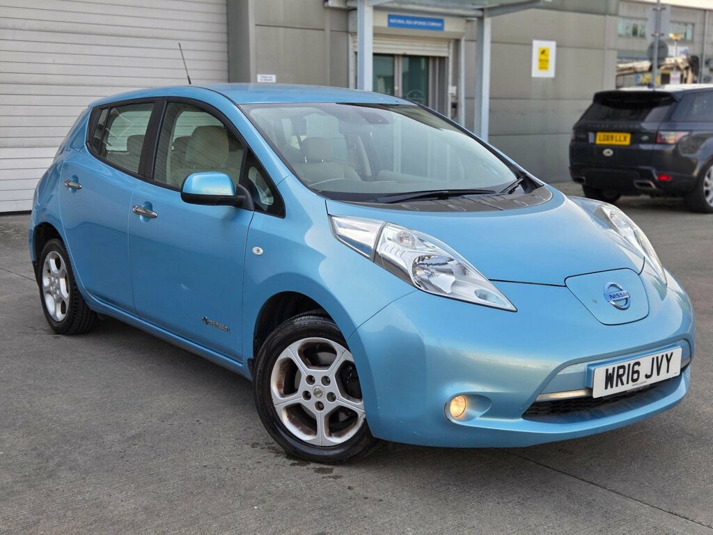 Nissan Leaf 30Kwh Acenta Blue