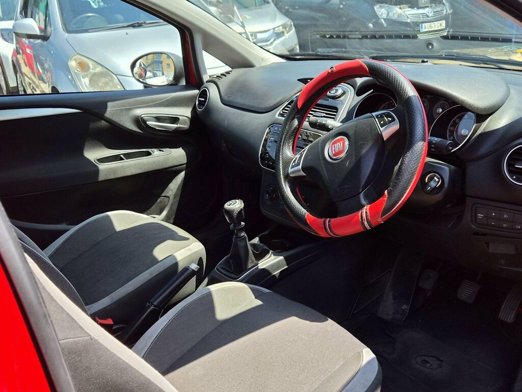 Fiat Punto 1.4 Gbt Euro 5 Ss Red #3