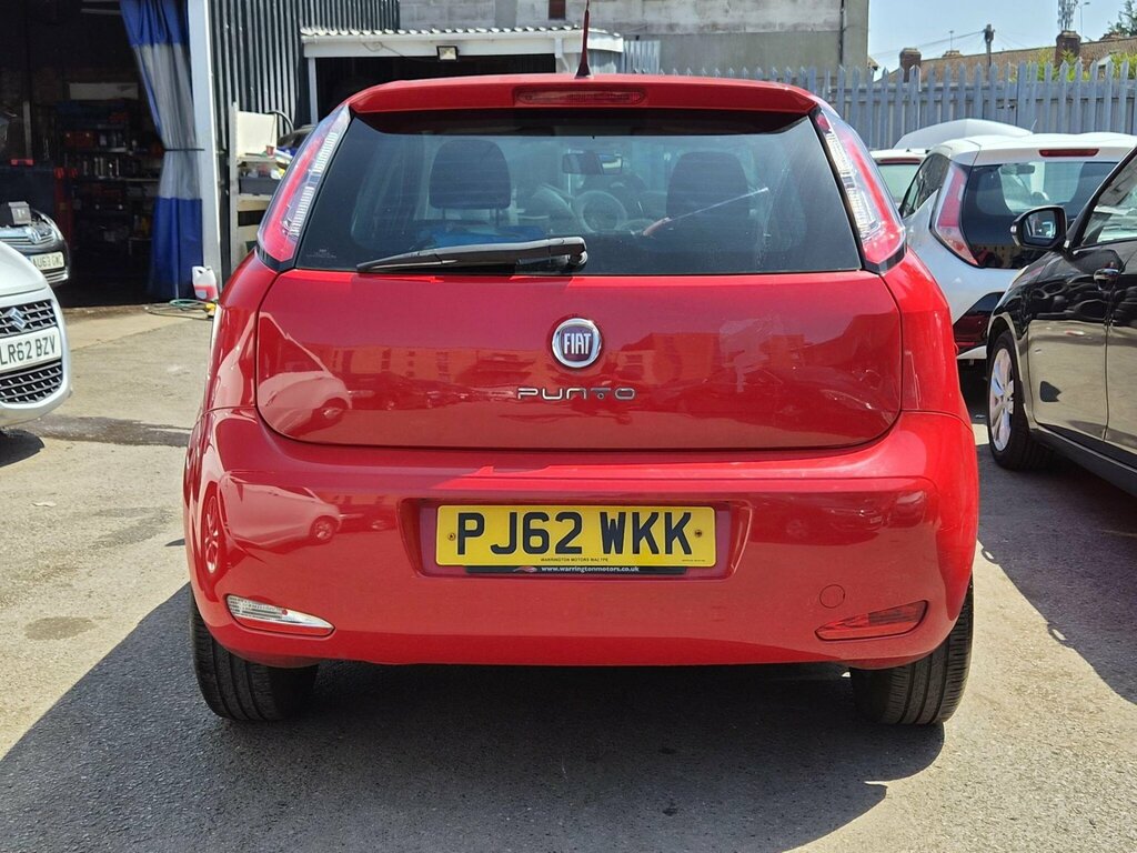 Fiat Punto Hatchback Easy 2013 White #9