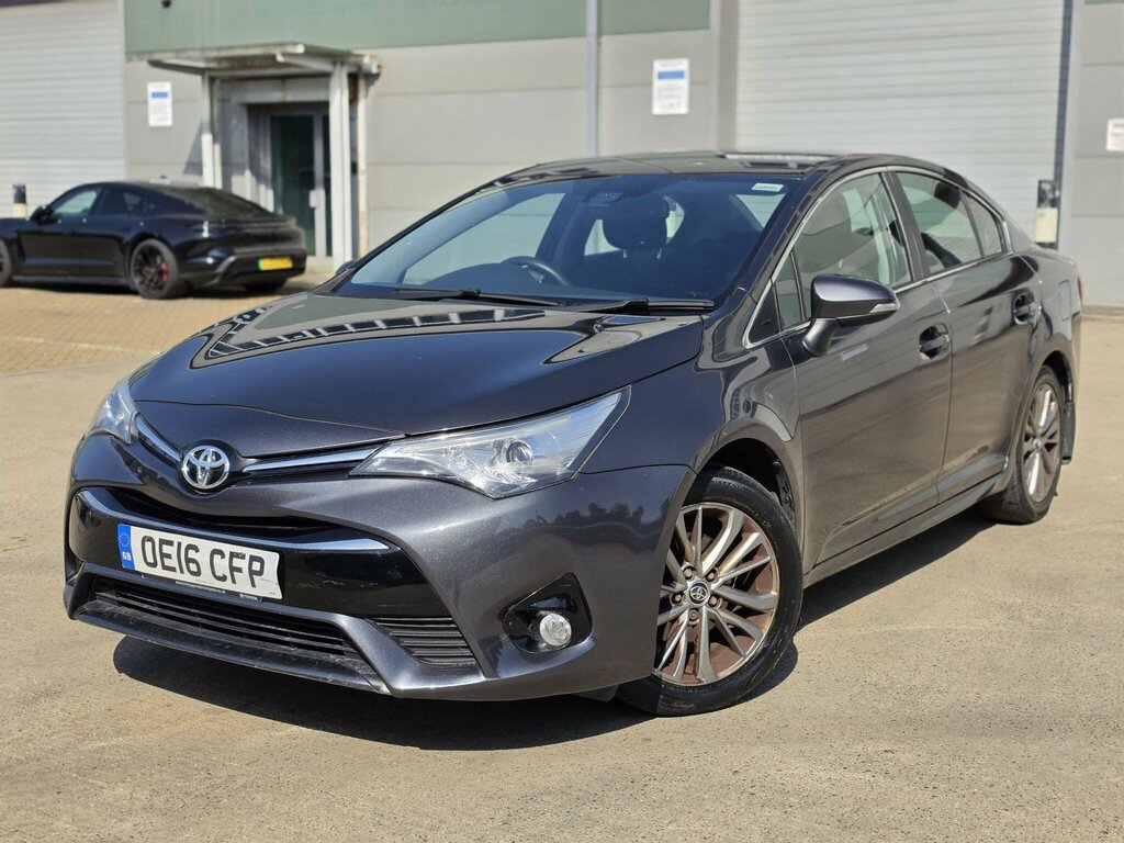 Toyota Avensis Active 1.8M Silver #8