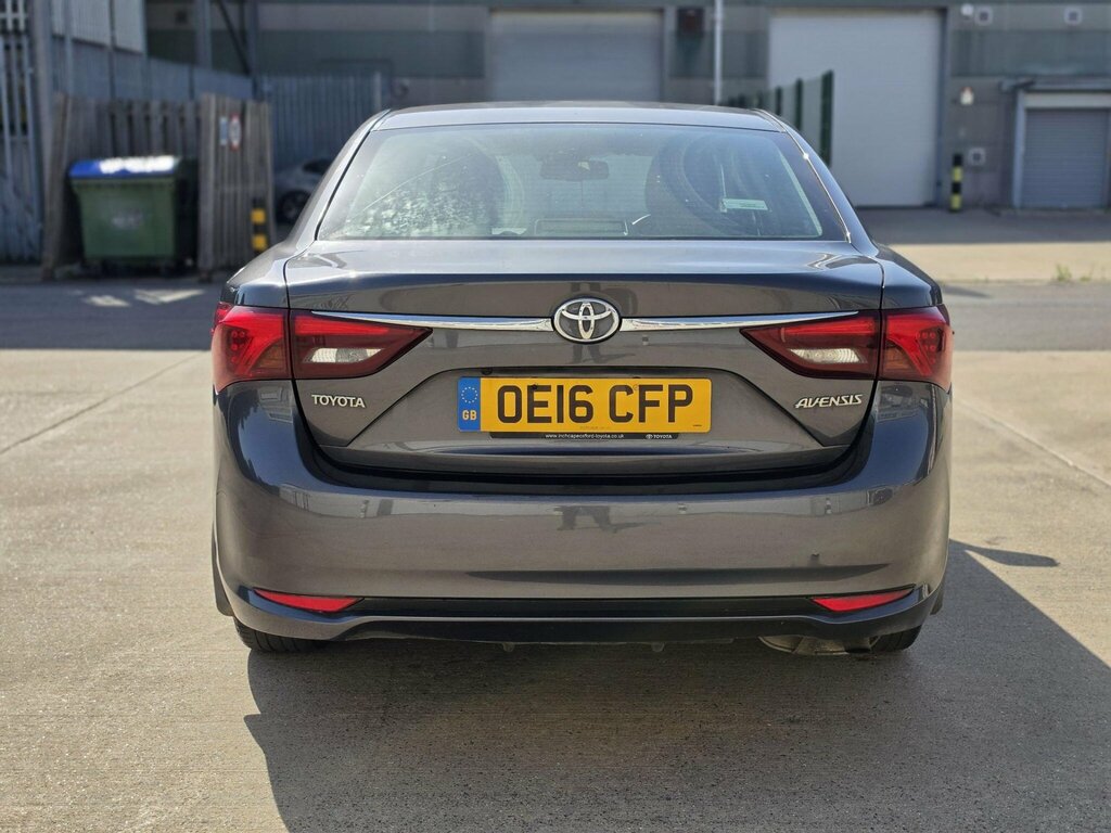 Toyota Avensis Active 1.8M Silver #13