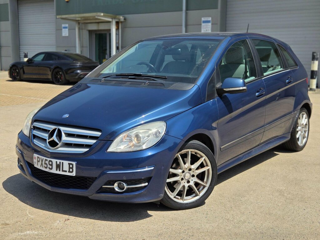 Mercedes-Benz B Class 2.0 B180 Cdi Sport Cvt Blue #2