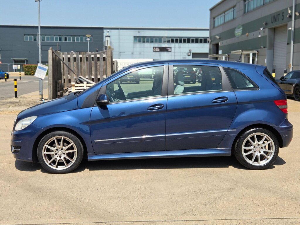 Mercedes-Benz B Class 2.0 B180 Cdi Sport Cvt Silver #16