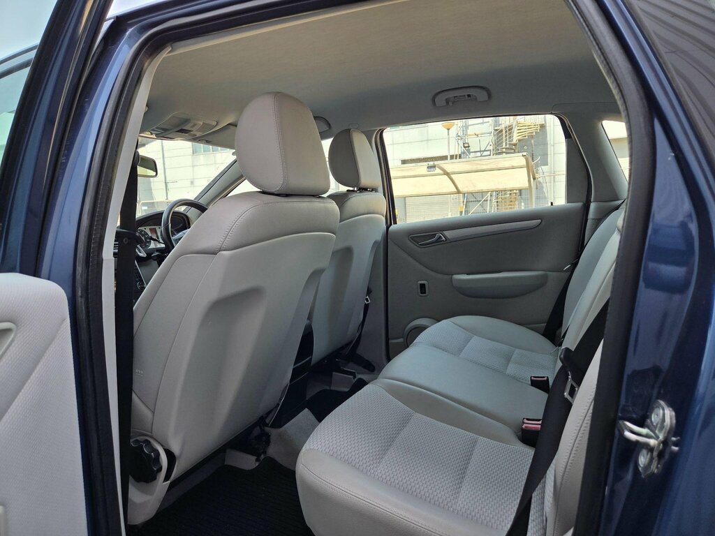 Mercedes-Benz B Class 2.0 B180 Cdi Sport Cvt Silver #24