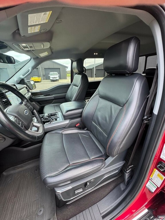 Ford F-150 Pickup Black #7