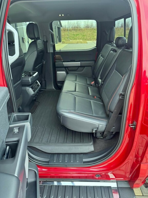 Ford F-150 Pickup Black #15