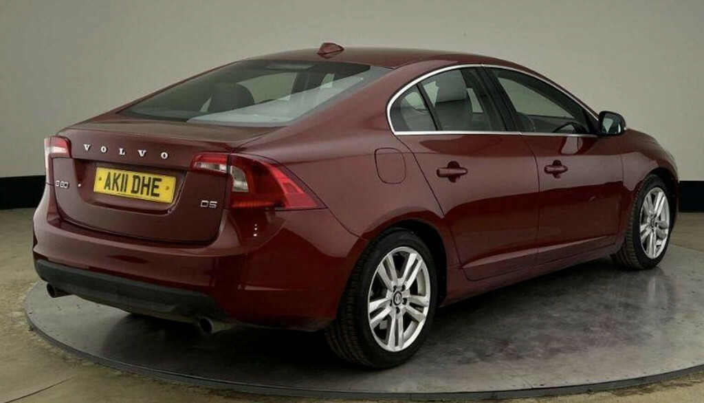 Volvo S60 2.4 D5 Es Geartronic Euro 5  #45