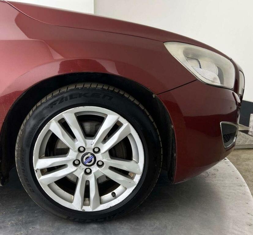 Volvo S60 2.4 D5 Es Geartronic Euro 5  #16