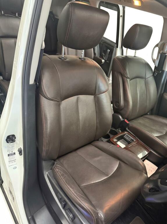 Nissan Elgrand Campervan #18
