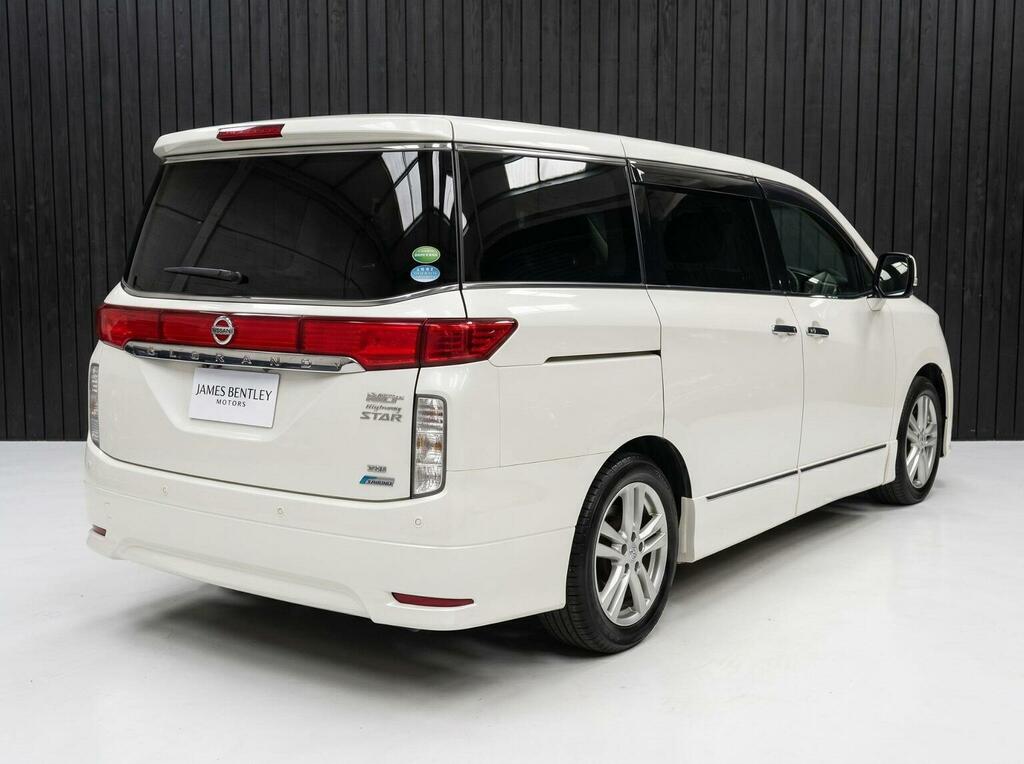 Nissan Elgrand Campervan #10