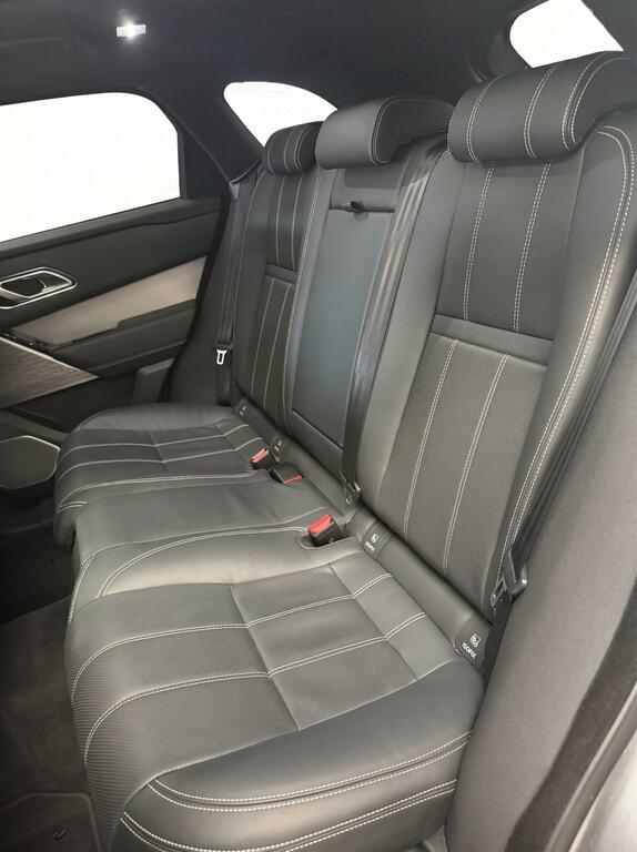 Land Rover Range Rover Velar Edition Black #12