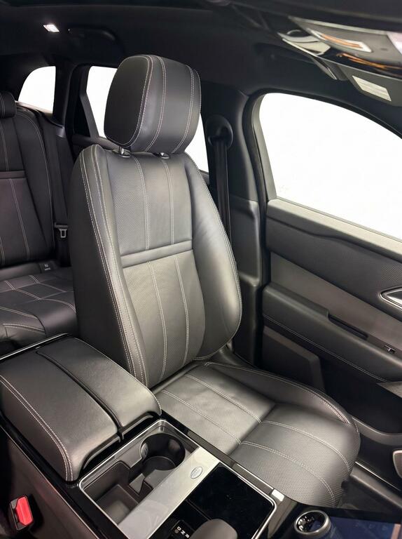 Land Rover Range Rover Velar Edition Black #10