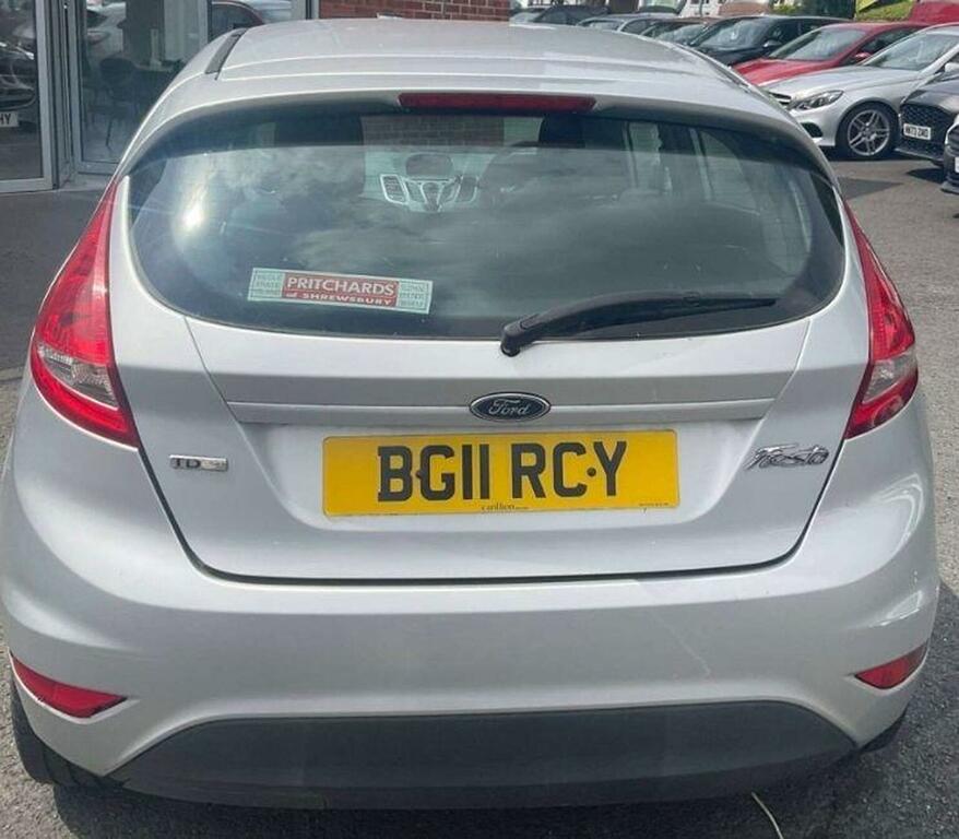 Ford Fiesta 1.4 Tdci Edge Silver #3