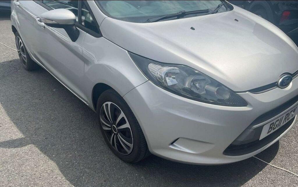 Ford Fiesta 1.4 Zetec White #8