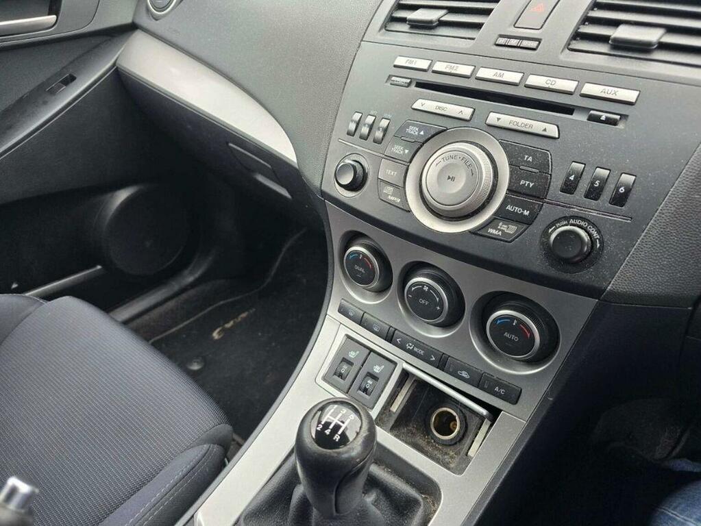 Mazda 3 Hatchback 1.6 Tamura Euro 4 201010 Blue #10