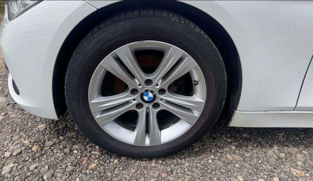 BMW 3 Series 320D Ed Plus Blue #18