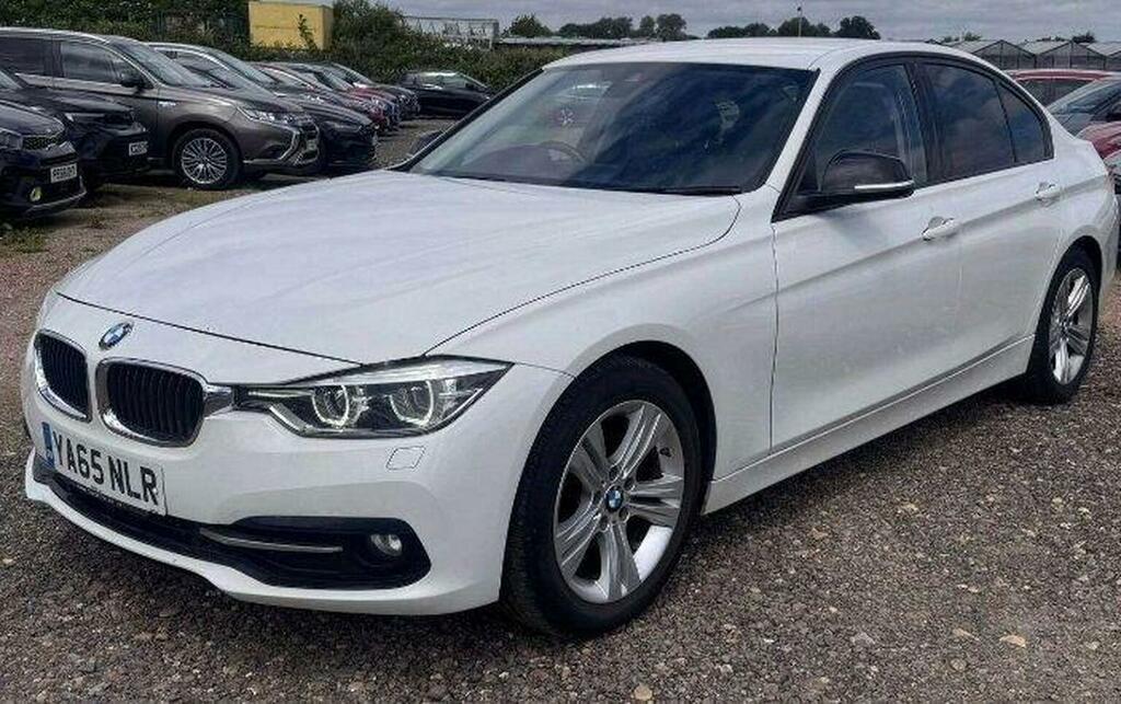 BMW 3 Series 320D Ed Plus Blue #3