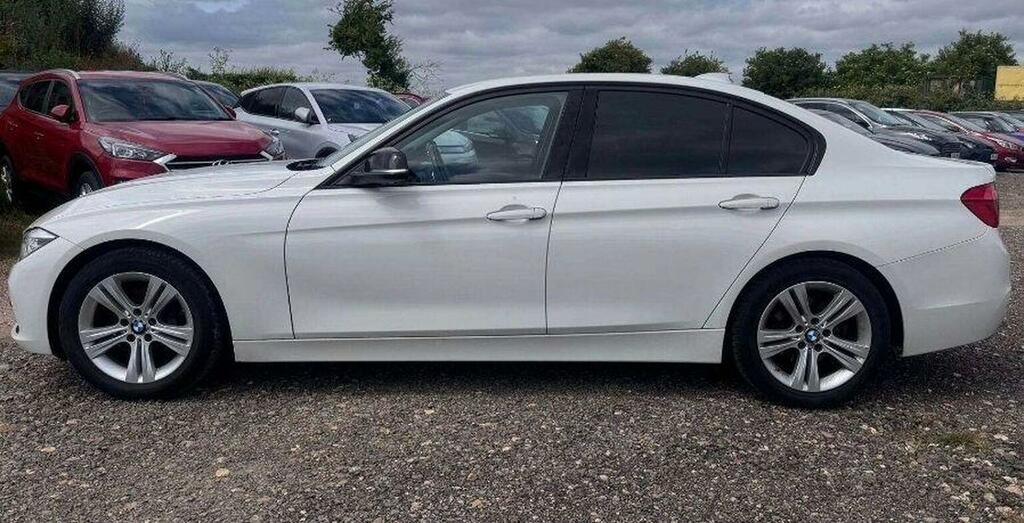 BMW 3 Series 320D Ed Plus Blue #9