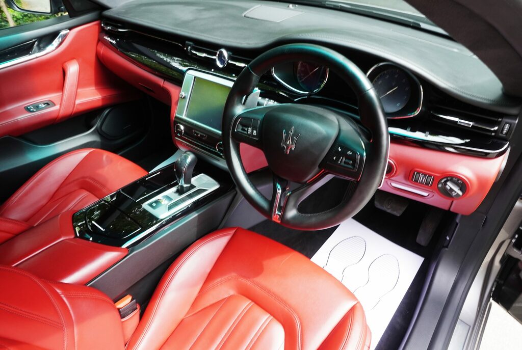 Maserati Quattroporte 3.8 V8 Gts #6