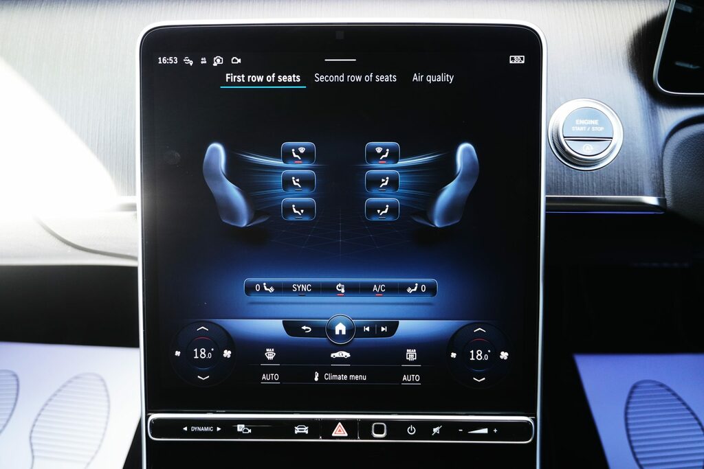 Mercedes-Benz S Class Amg Line Silver #37