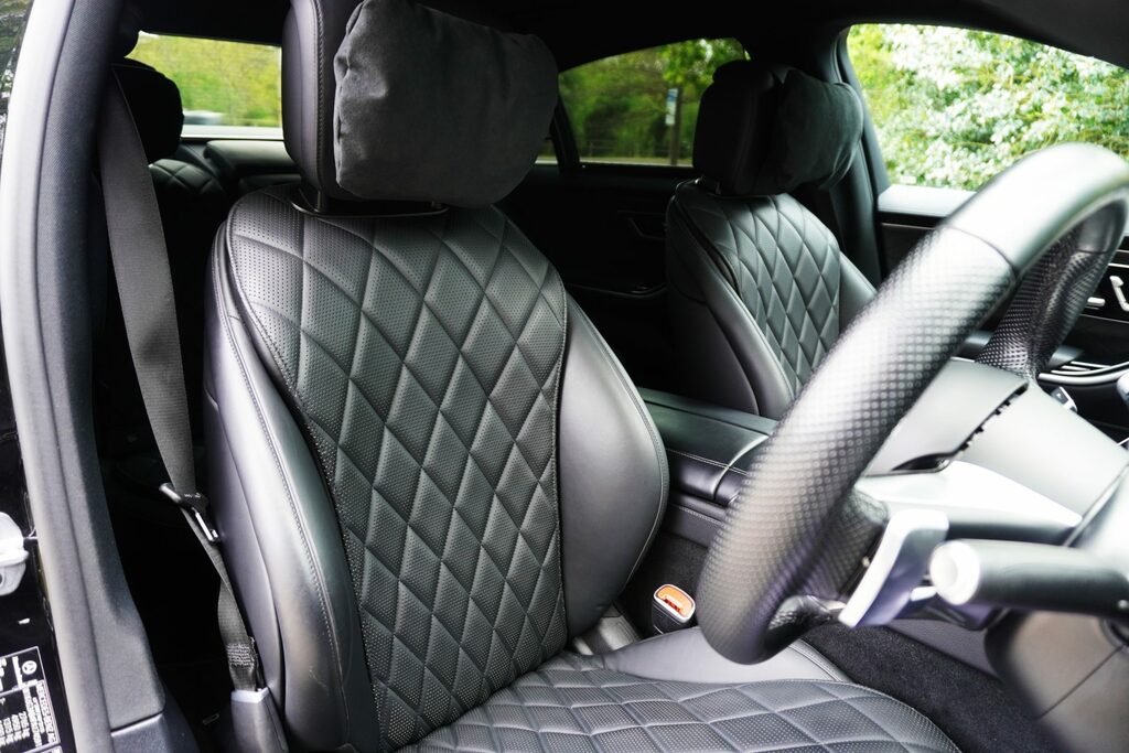 Mercedes-Benz S Class Amg Line Silver #17