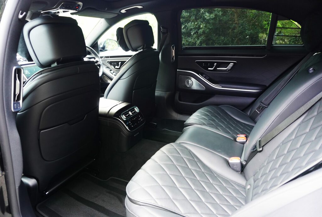 Mercedes-Benz S Class Amg Line Silver #68