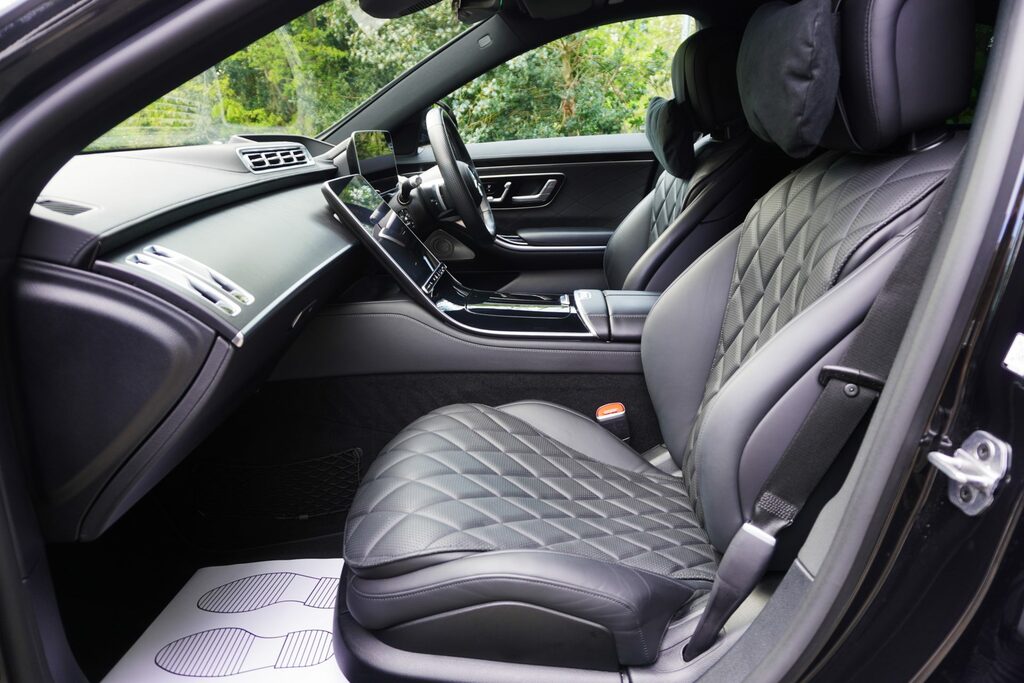 Mercedes-Benz S Class Amg Line Silver #57