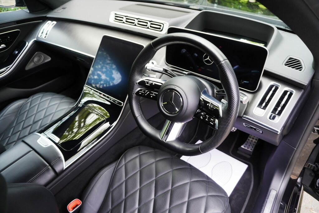 Mercedes-Benz S Class Amg Line Silver #10