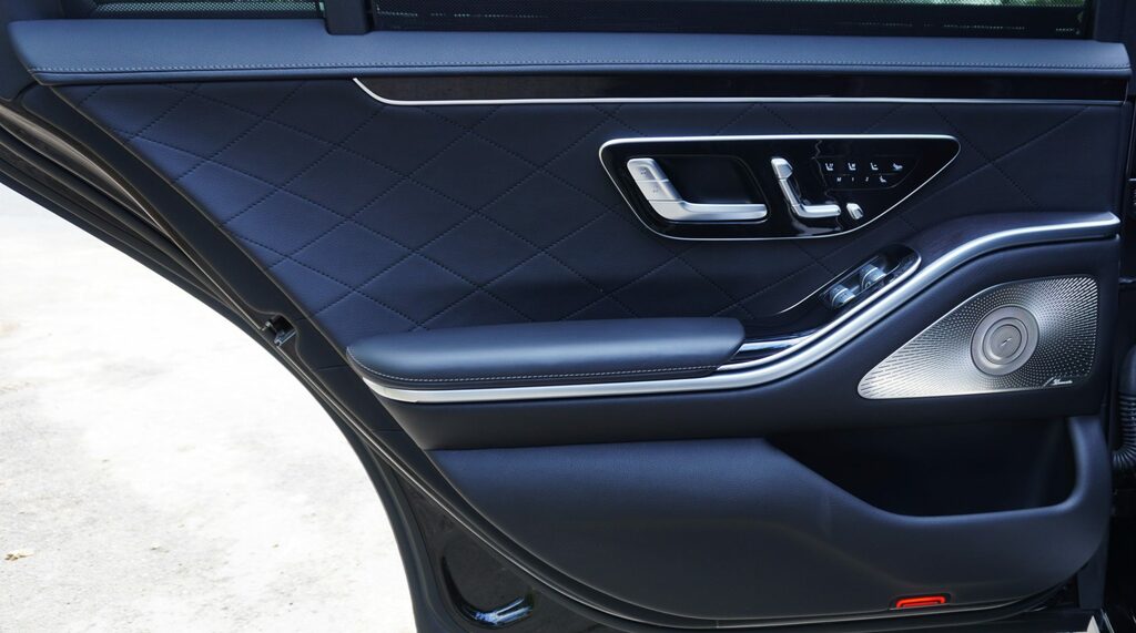 Mercedes-Benz S Class Amg Line Silver #69