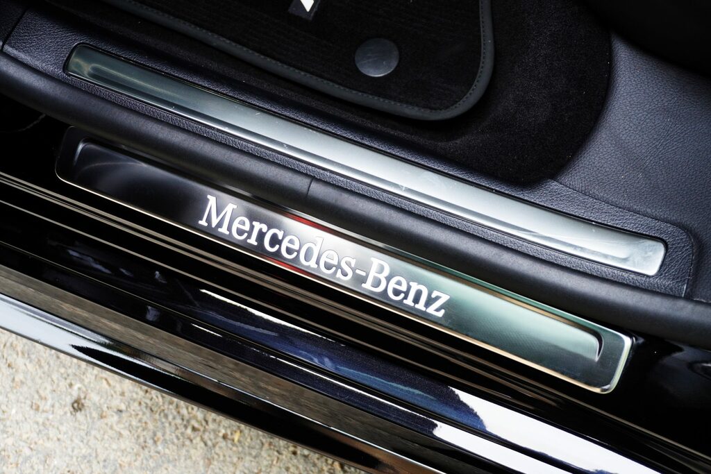 Mercedes-Benz S Class Amg Line Silver #74