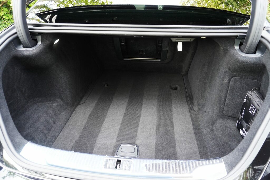 Mercedes-Benz S Class Amg Line Silver #92