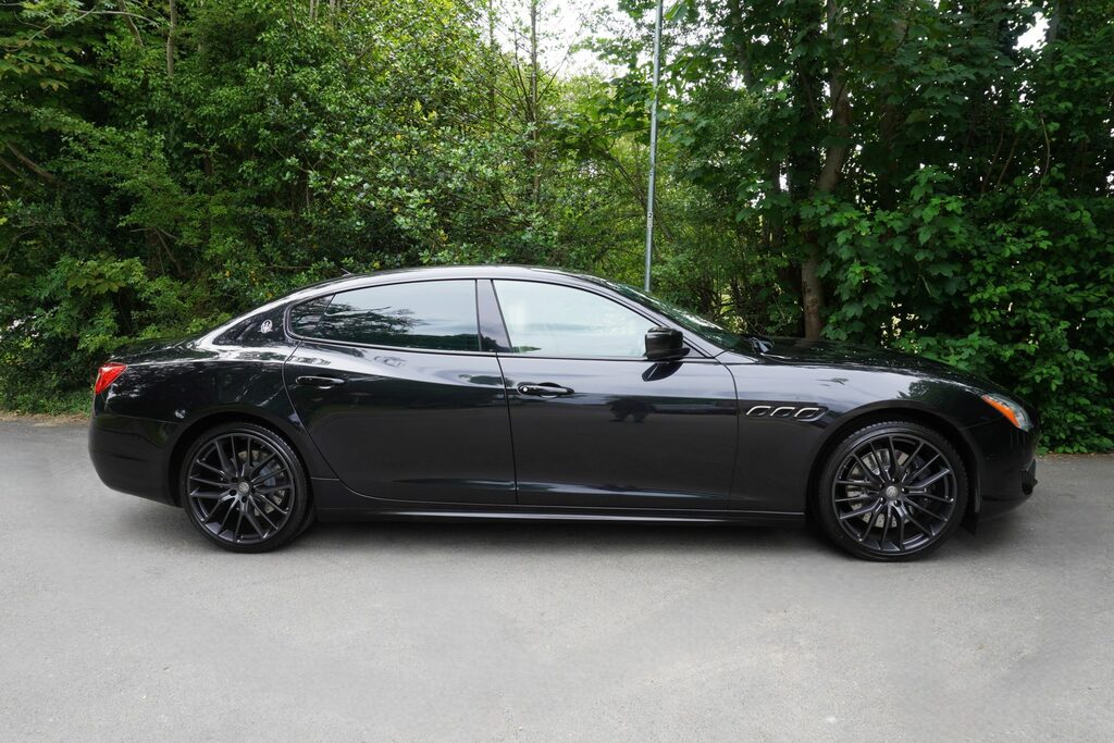 Maserati Quattroporte 3.0 Dv6 Blue #9