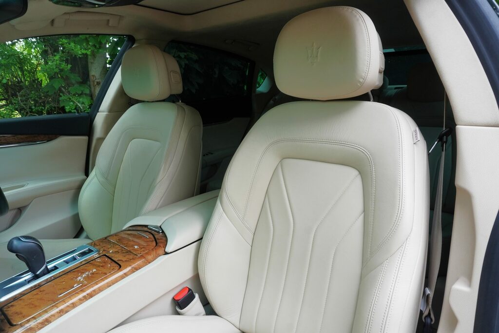 Maserati Quattroporte 3.0 Dv6 Blue #59