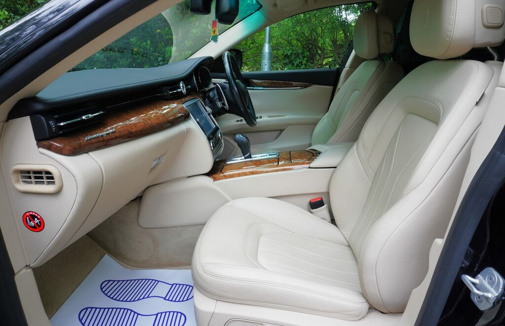 Maserati Quattroporte 3.0 Dv6 Blue #52
