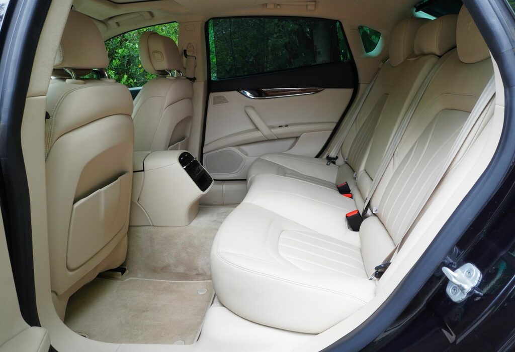 Maserati Quattroporte 3.0 Dv6 Blue #63