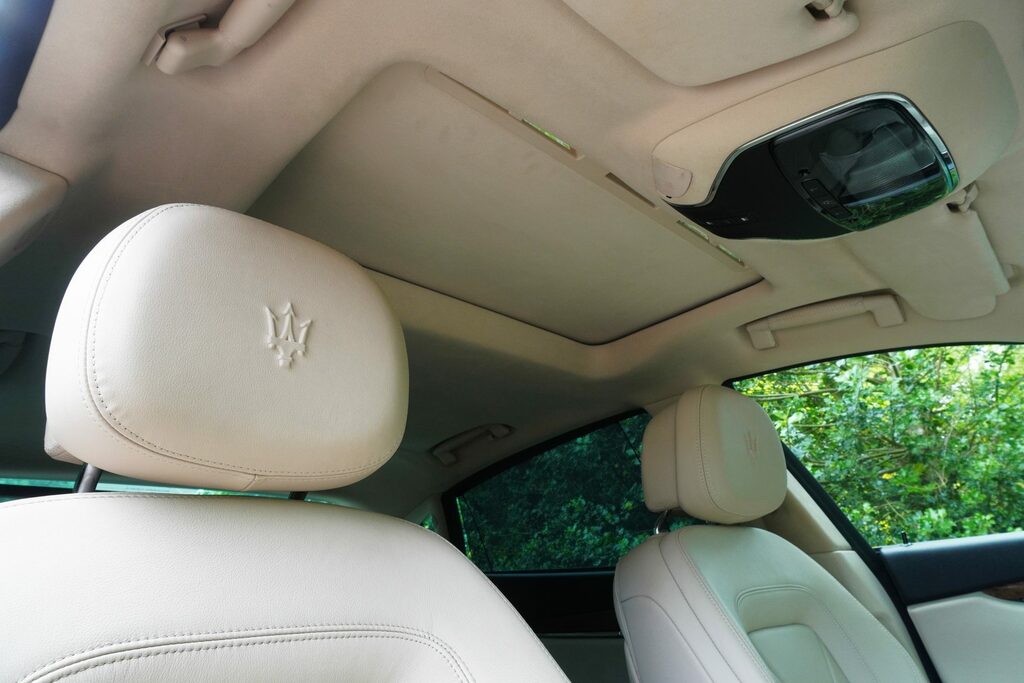 Maserati Quattroporte 3.0 Dv6 Blue #23