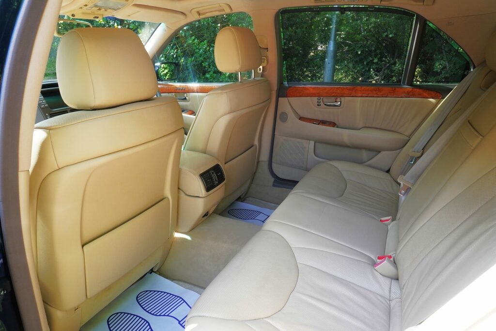 Lexus LS 4.3 430 Silver #66