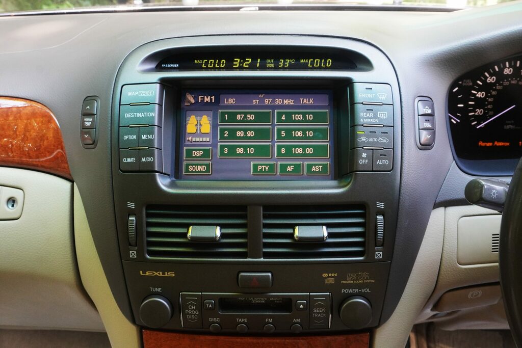 Lexus LS 4.3 430 Silver #28