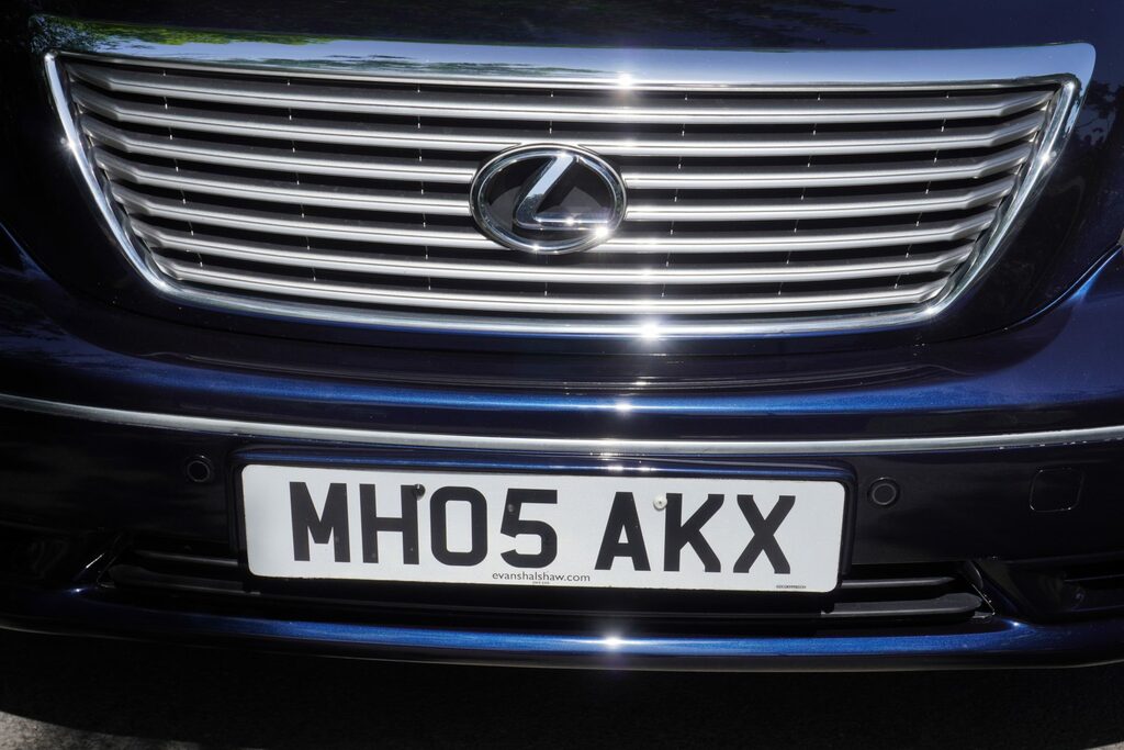 Lexus LS 4.3 430 Silver #81