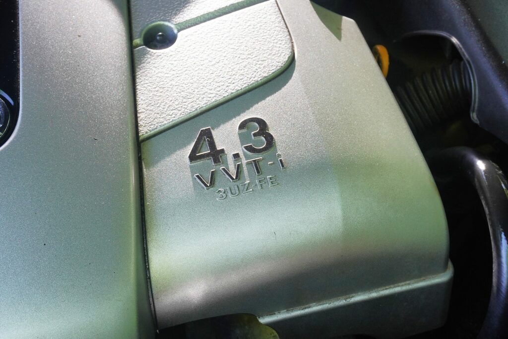 Lexus LS 4.3 430 Silver #88