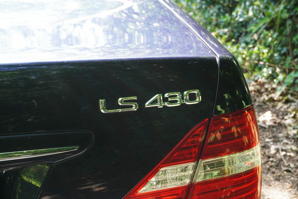 Lexus LS 4.3 430 Silver #85