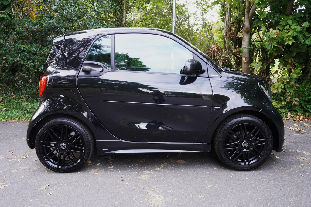 Smart Fortwo 0.9T Brabus Utlimate Black #6