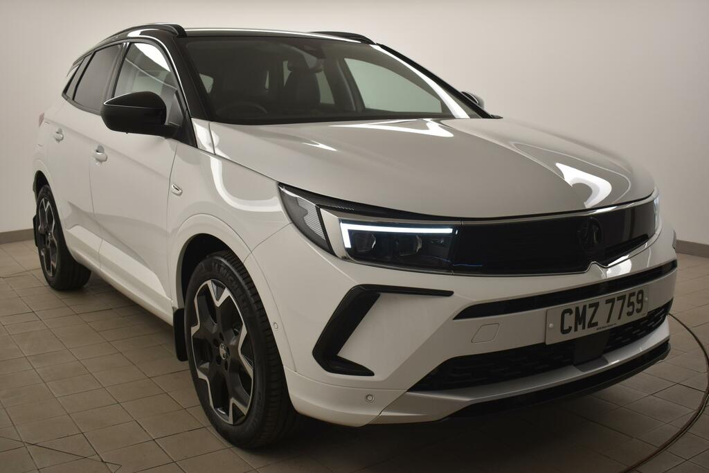Vauxhall Grandland 1.2 Turbo Ultimate White
