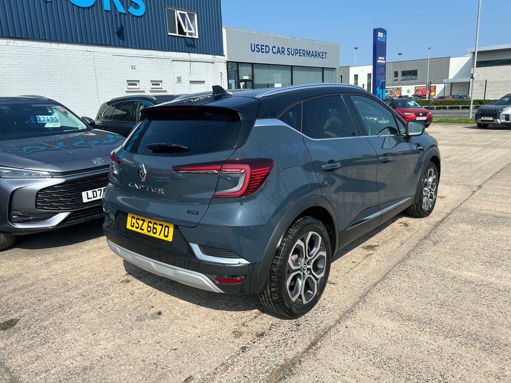 Renault Captur 1.6 E-tech Plug-in Hybrid 160 Techno GSZ6670 Black #4