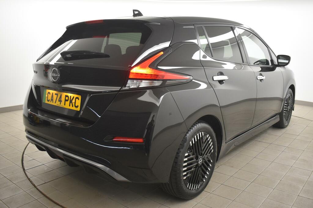 Nissan Leaf 110Kw Tekna 39Kwh Black #4