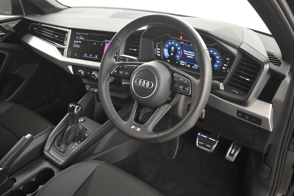Audi A1 25 Tfsi S Line S Tronic HMZ5128 Black #3